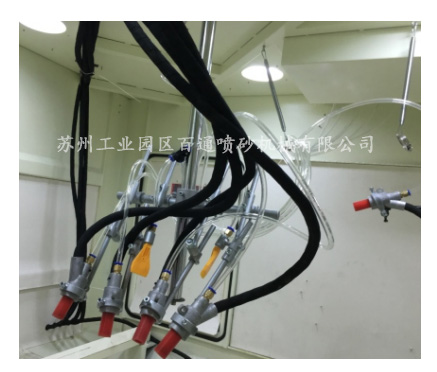 BT-TZ-1818-5臺車轉(zhuǎn)盤式自動噴砂機1.jpg